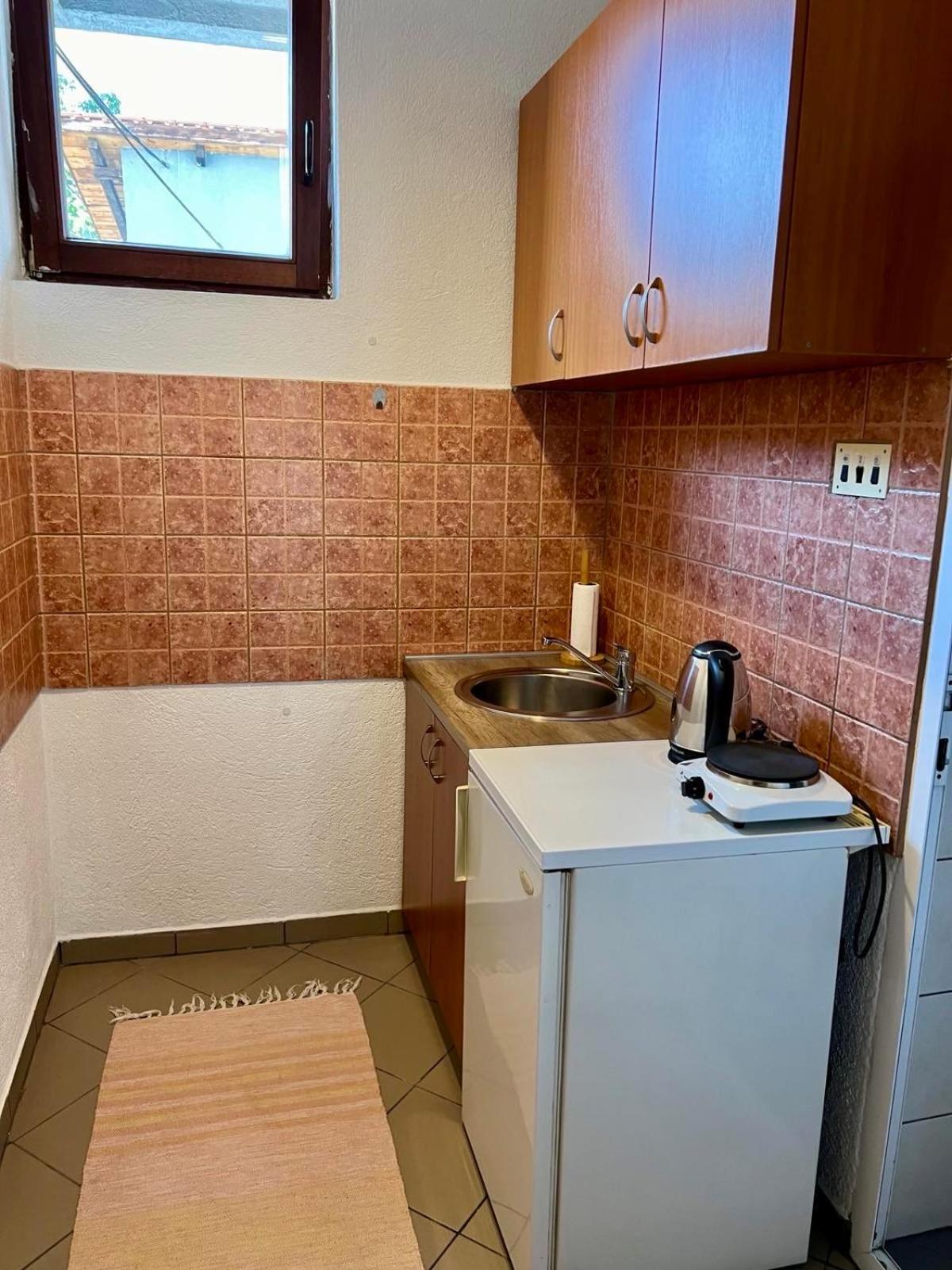Friendly Rent Apartment Priștina Exterior foto